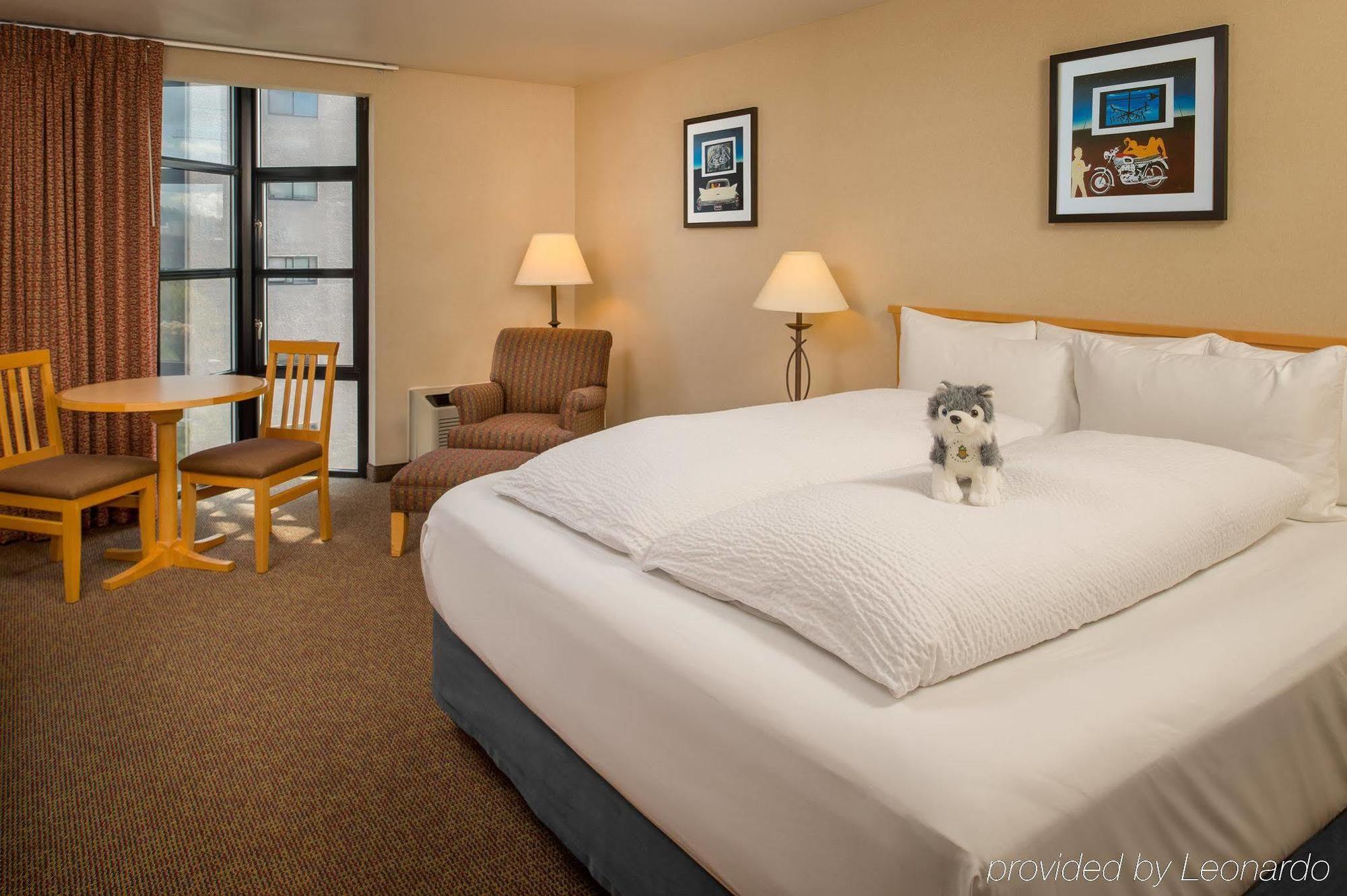 Staypineapple, University Inn, University District Seattle Eksteriør billede